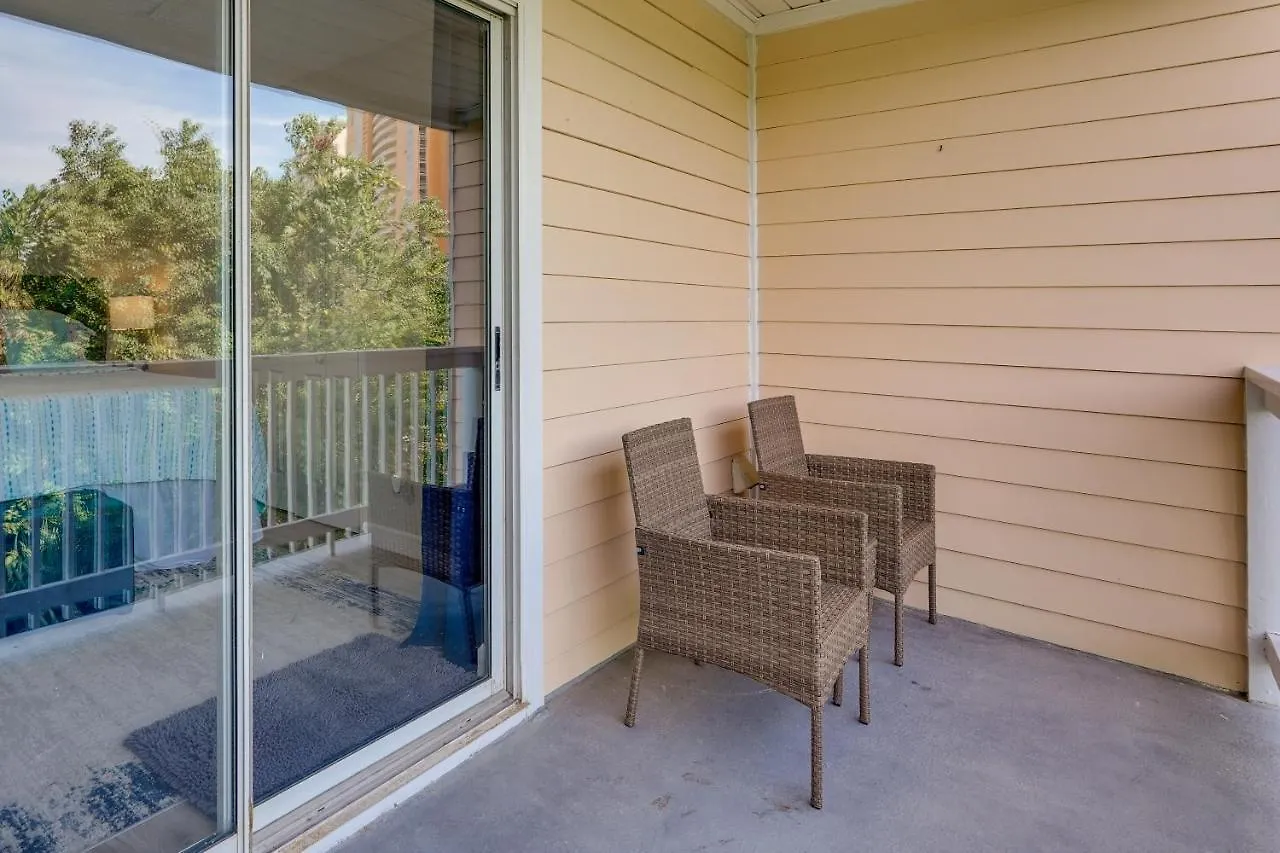 Charming Pcb Condo With Balcony Walk To Beach! Panama City Beach Apartment